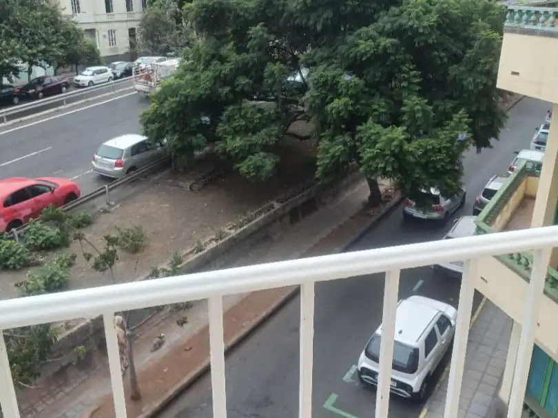 Terrasse von Wohnung zur Miete in Las Palmas de Gran Canaria mit Möbliert, Waschmaschine und Mikrowelle