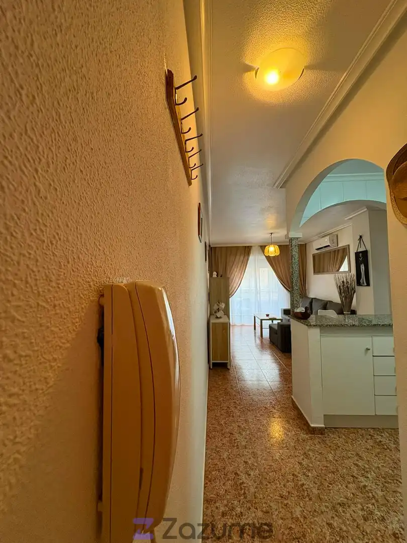 Piso de alquiler en Torrevieja con Aire acondicionado, Calefacción y Piscina