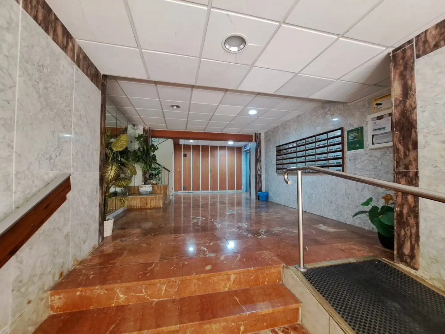 Piso en venta en Cartagena con Terraza y Horno