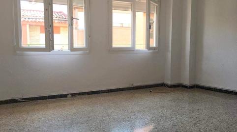 Photo 3 of Flat for sale in Calle de la Almunia de Doña Godina, 11, La Almozara, Zaragoza