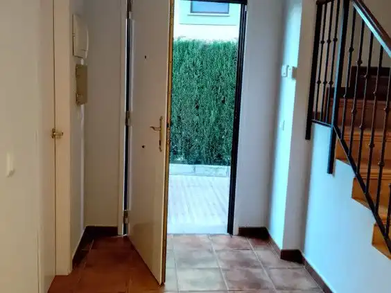 Casa o xalet en venda en Guillena amb Aire condicionat, Calefacció i Jardí privat
