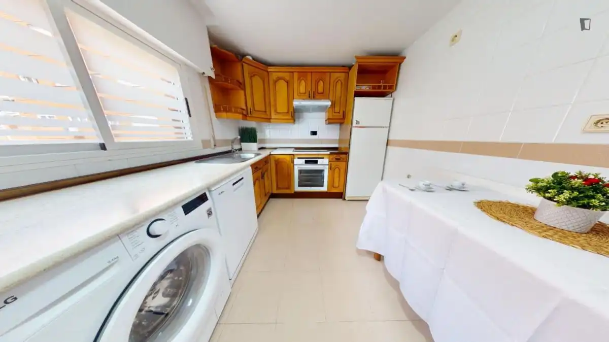 Cocina de Apartamento de alquiler en Madrid con Aire acondicionado, Calefacción y Amueblado