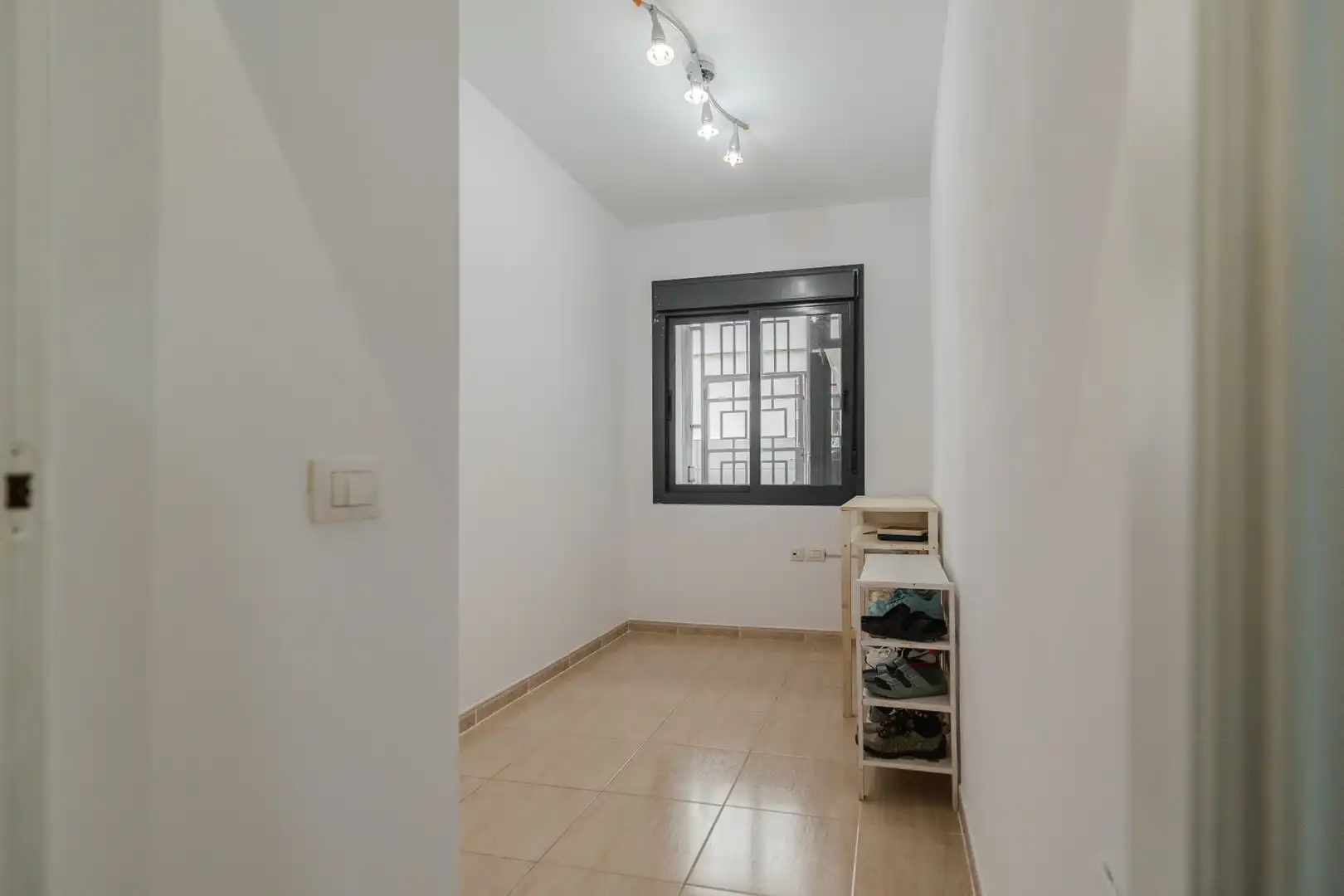 Apartments for sale in Arona  with Air Conditioner, Heating and Storage room