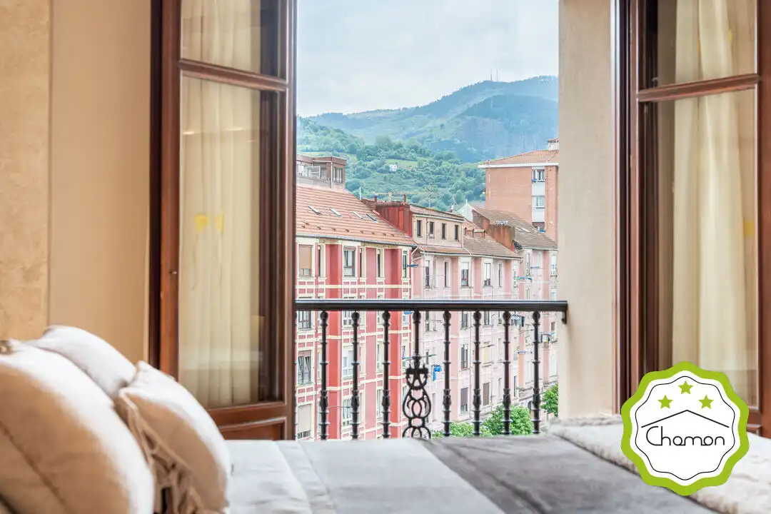 Flat for sale in Iralabarri
