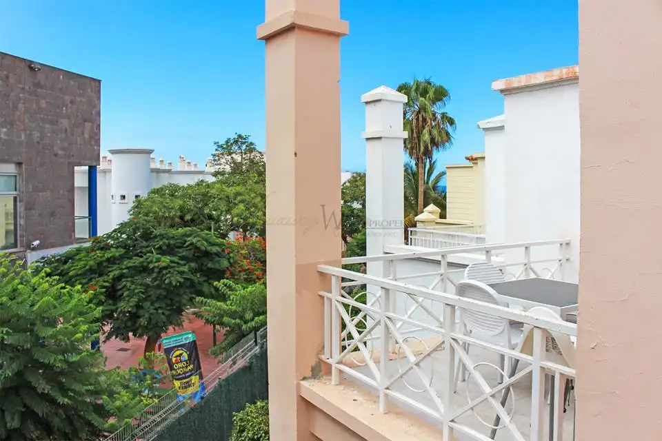 Apartament amb piscina en venda a De Bruselas, imagen 5