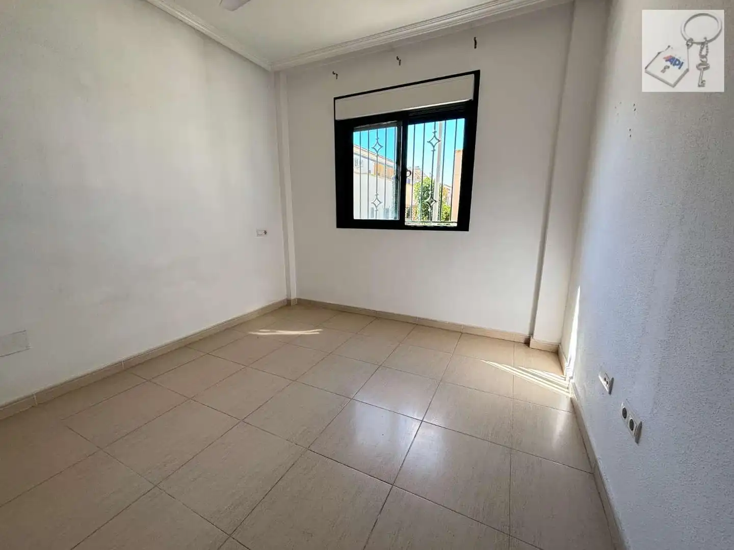 Habitación de Casa o chalet en venta en Almoradí con Terraza y Piscina