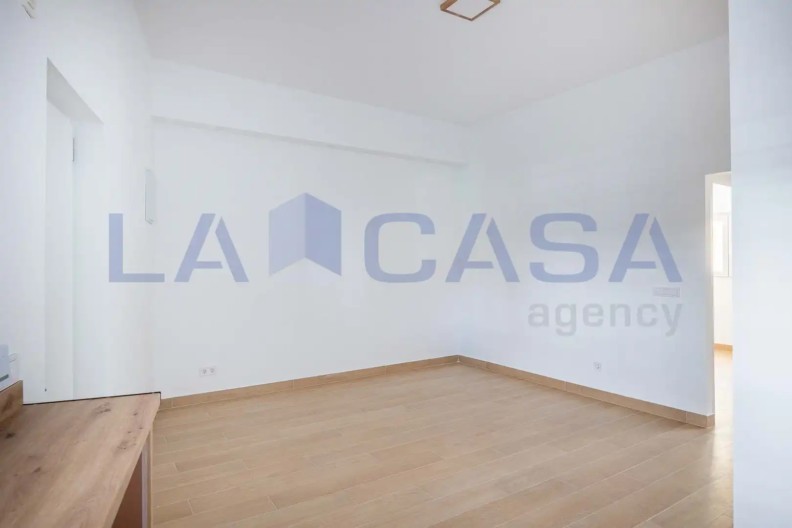 Ground floor for sale in Sevilla