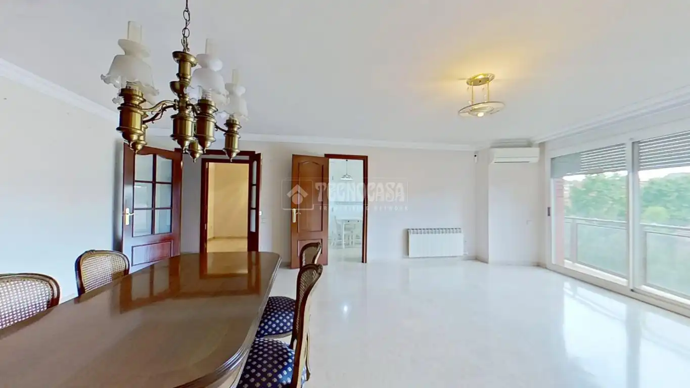 Comedor de Piso en venta en Manresa con Aire acondicionado, Calefacción y Balcón