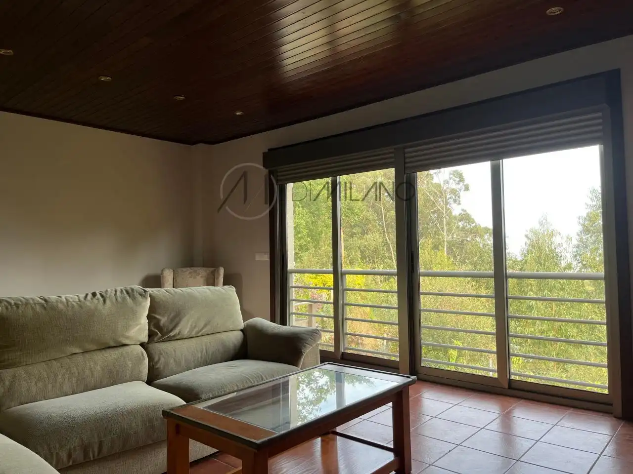 Sala de estar de Casa o chalet en venta en Cangas  con Calefacción, Jardín privado y Terraza