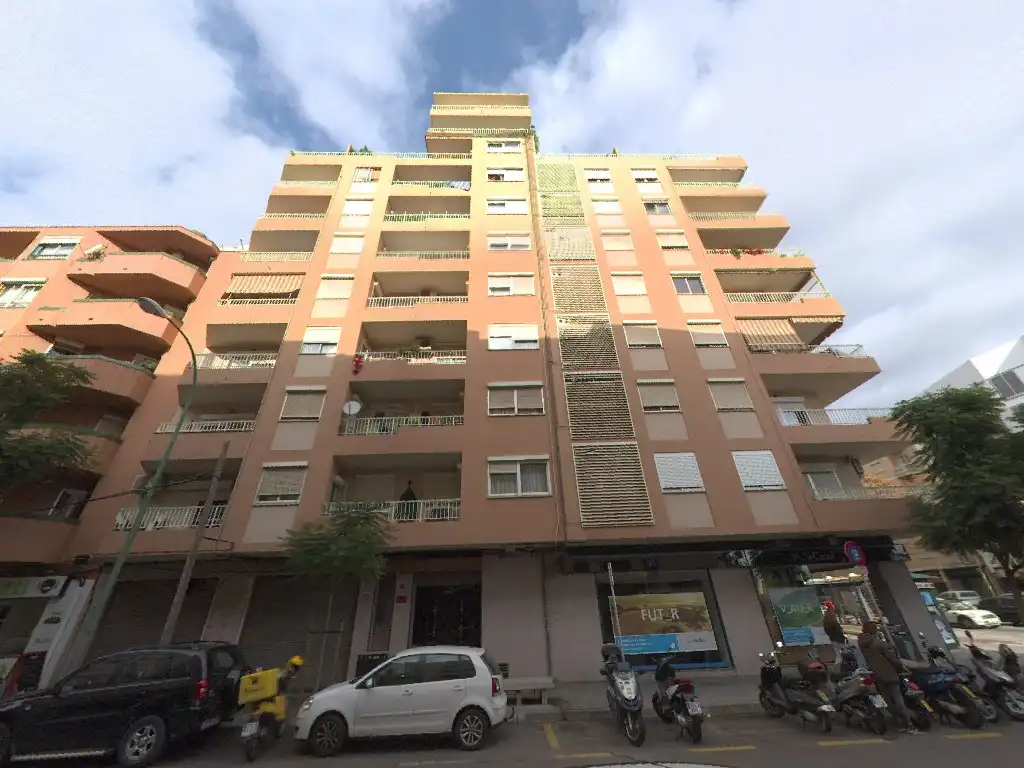 Piso con ascensor en venta en Centre