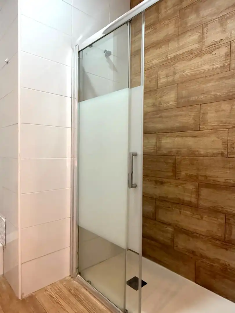 Bathroom of Ground floor for sale in Sant Boi de Llobregat  with Air Conditioner and Heating
