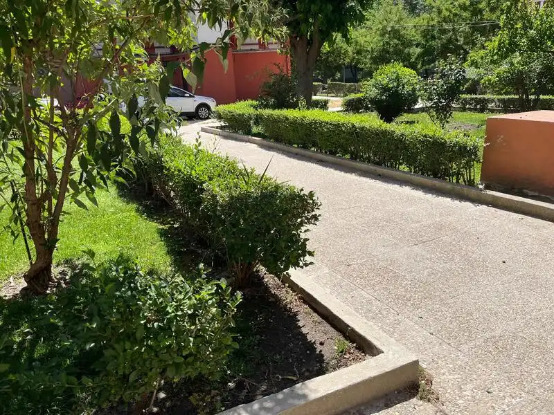 Parkplatz von Wohnung zur Miete in Madrid mit Klimaanlage, Terrasse und Möbliert