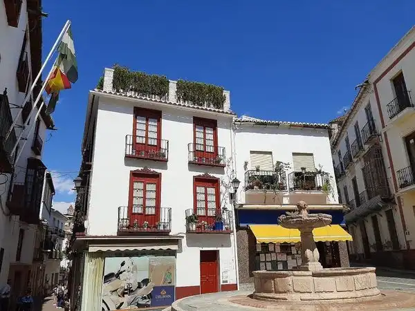 Exterior view of Flat for sale in Vélez-Málaga