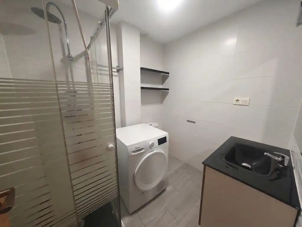 Bathroom of Flat for sale in Plasencia  with Air Conditioner and Terrace