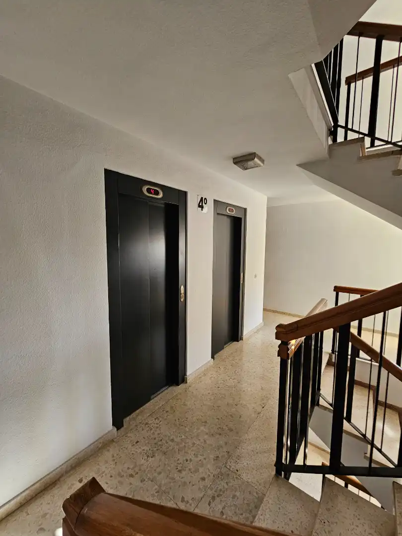 Flat for sale in Macarena