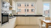 Kitchen of Flat for sale in Terrassa  with Air Conditioner, Heating and Oven