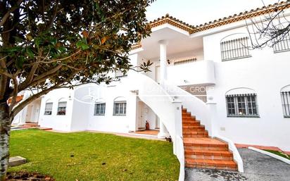 Exterior view of Apartment for sale in Chiclana de la Frontera  with Terrace, Furnished and Balcony