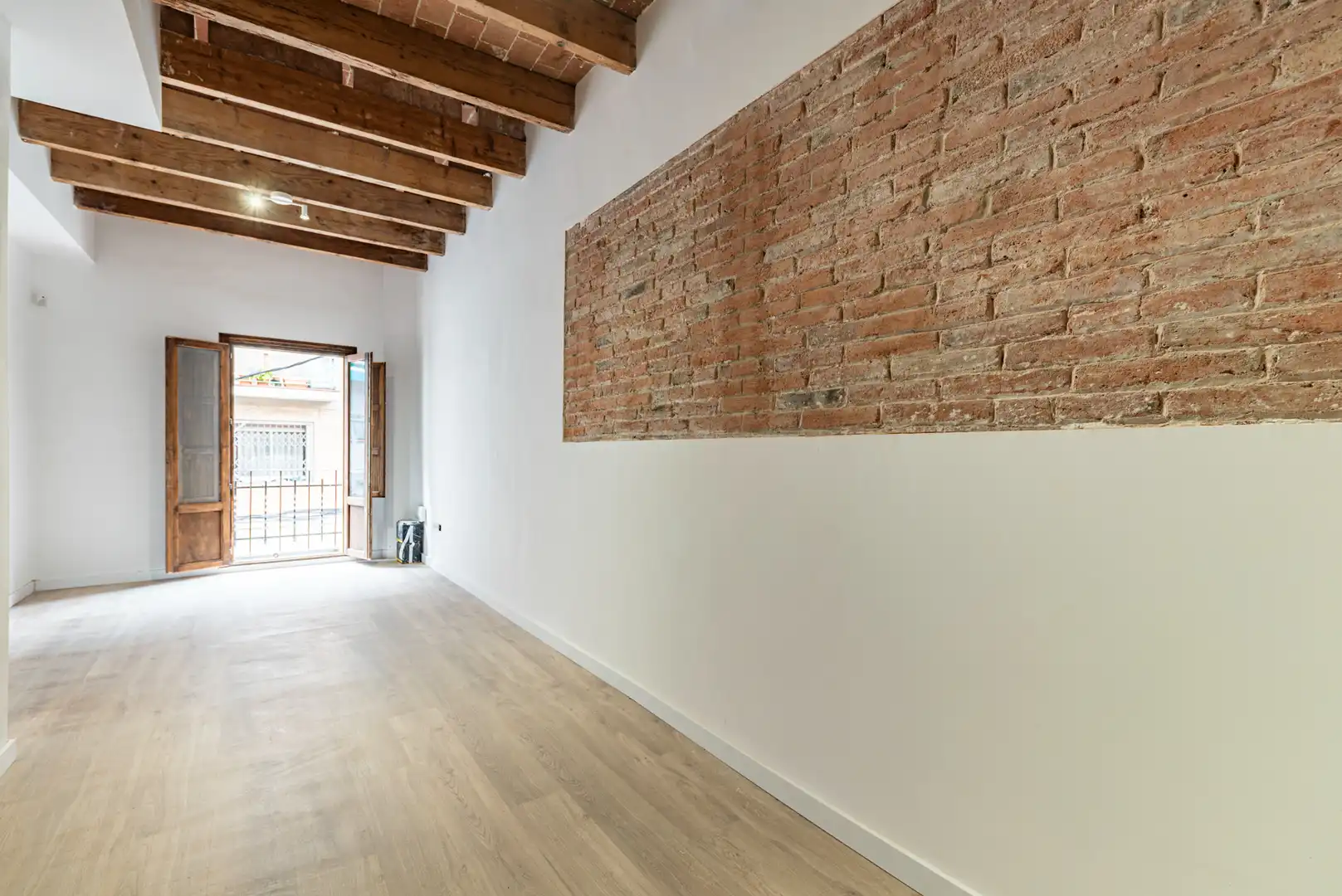 Piso en venta en Barcelona con Aire acondicionado, Calefacción y Parquet