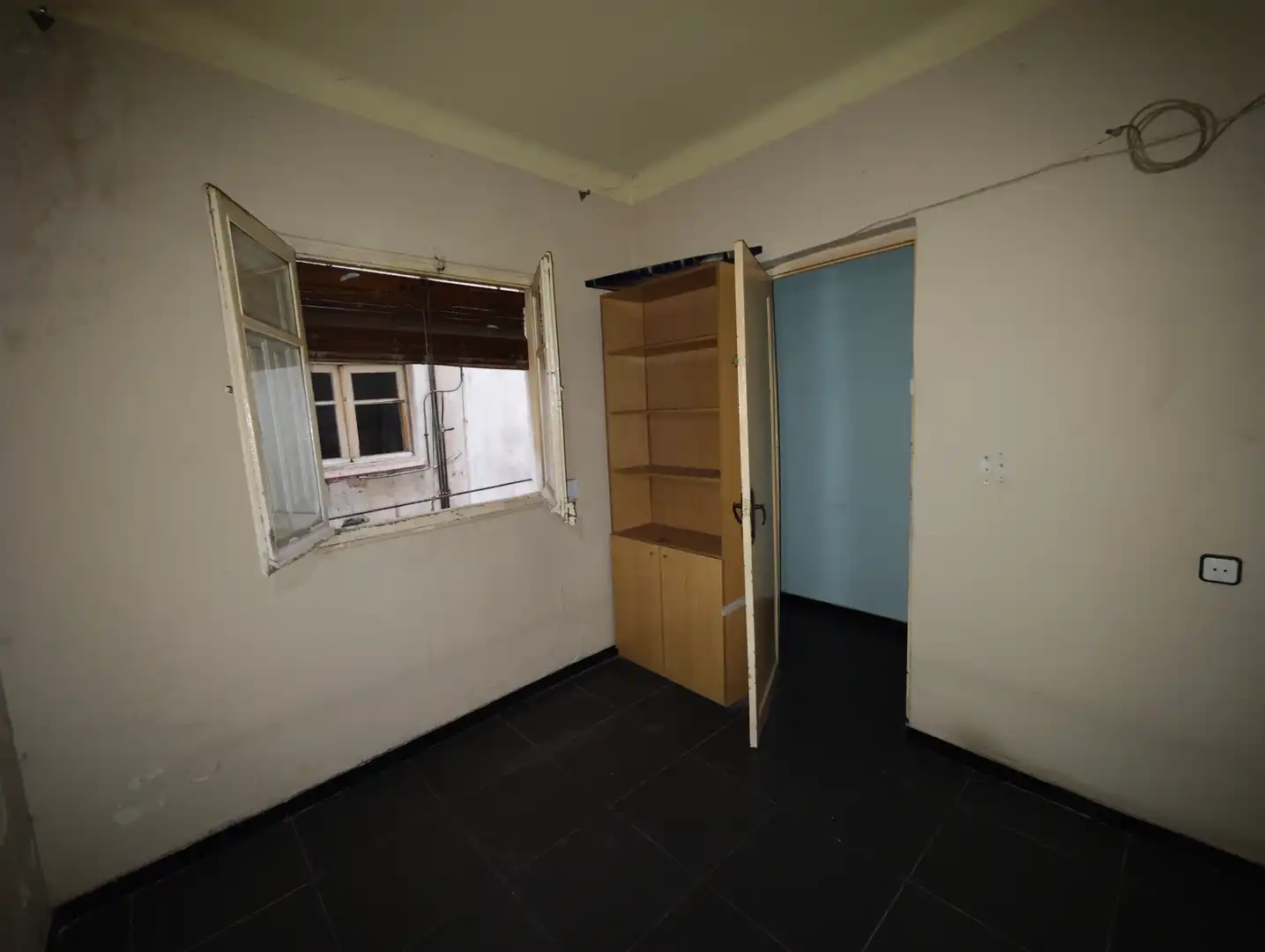 Habitación de Piso en venta en Badalona con Alarma