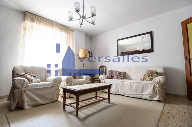 Piso en Venta en Avenida de Antonio Machado en Santa Marta de Tormes