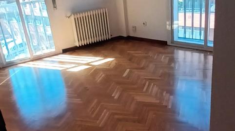 Foto 2 de Pis de lloguer a Calle Manuel Fernández Caballero, San Isidro,  Madrid Capital