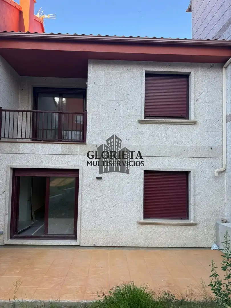 Adossat amb terrassa en venda a Teis, imagen 35