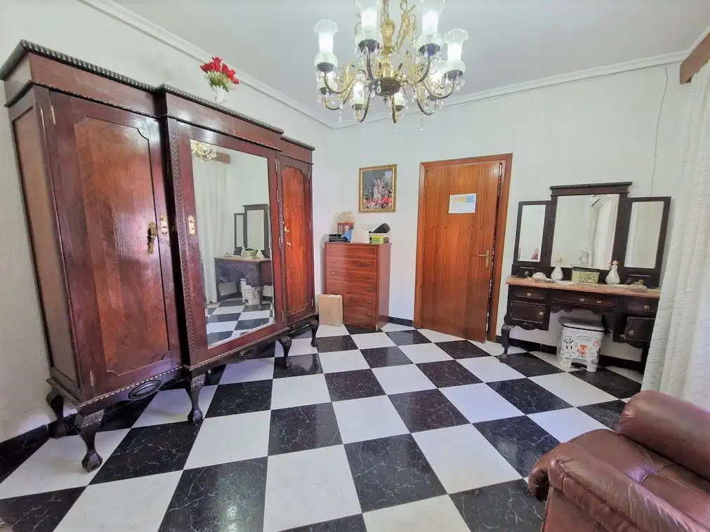 Houses for sale in La Carolina  with Air Conditioner and Terrace