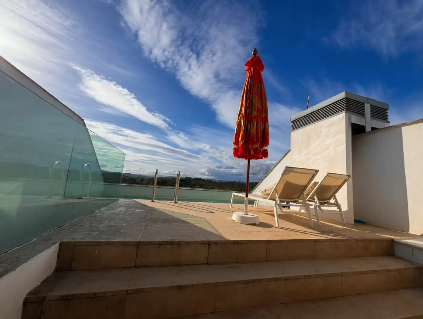 Casa pareada con piscina en venta en San Enrique - Guadiaro -  Pueblo Nuevo, imagen 2