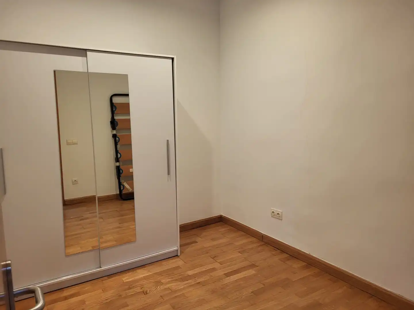 Schlafzimmer von Wohnung zur Miete in Madrid mit Heizung und Möbliert
