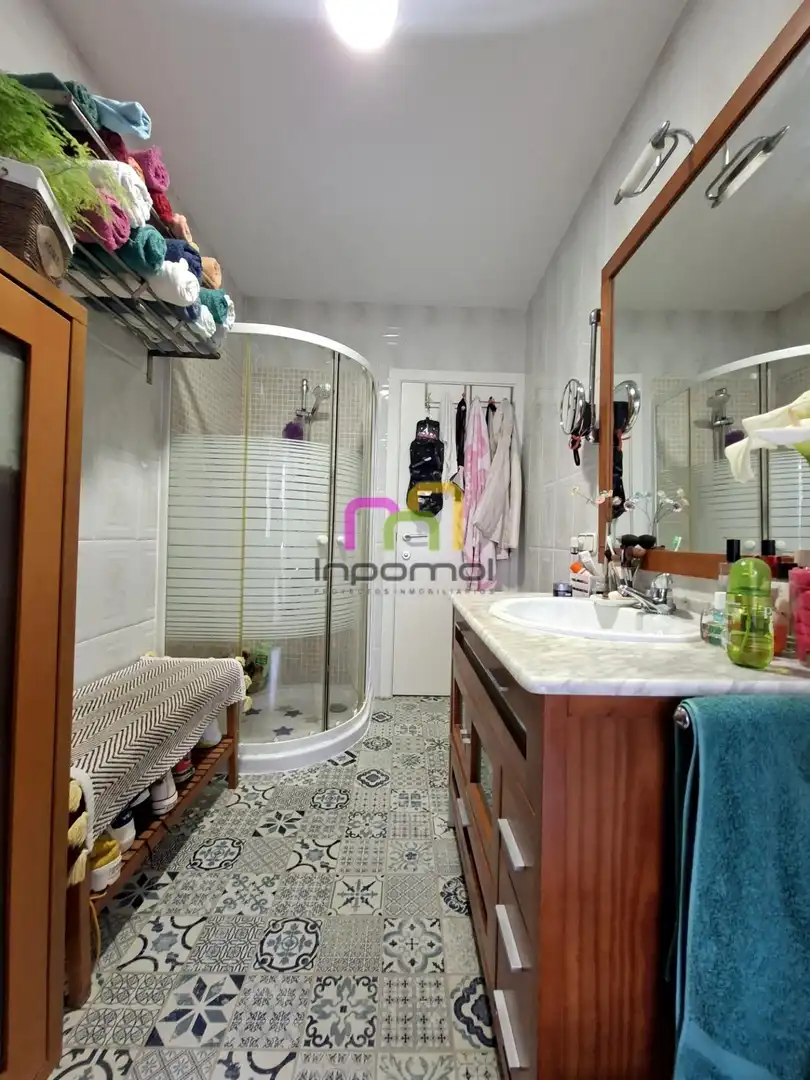 Bathroom of Apartments for sale in Badajoz  with Air Conditioner, Heating and Furnished