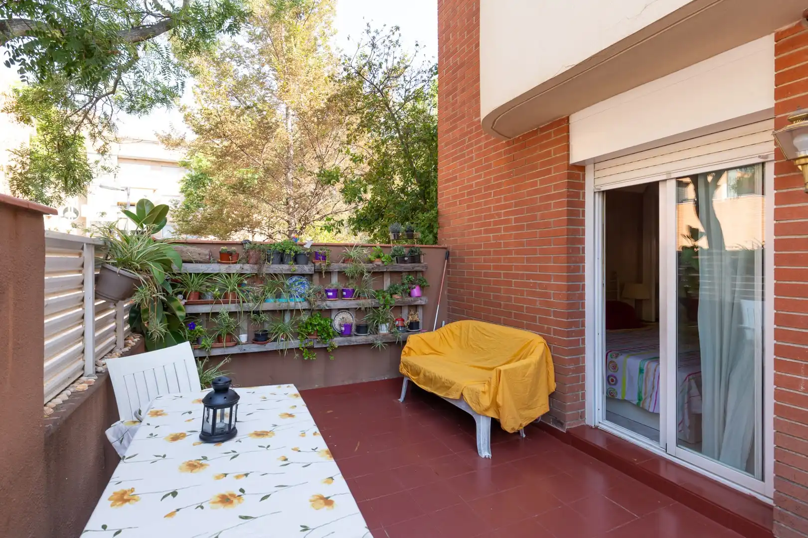 Terrasse von Erdgeschoss zum Verkauf in Rubí mit Klimaanlage, Heizung und Terrasse