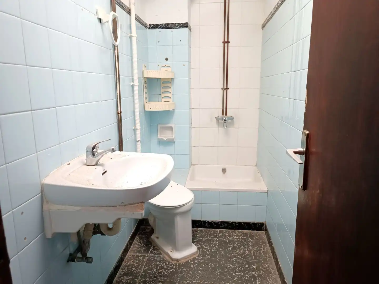 Bathroom of Country homes for sale in La Selva del Camp  with Terrace
