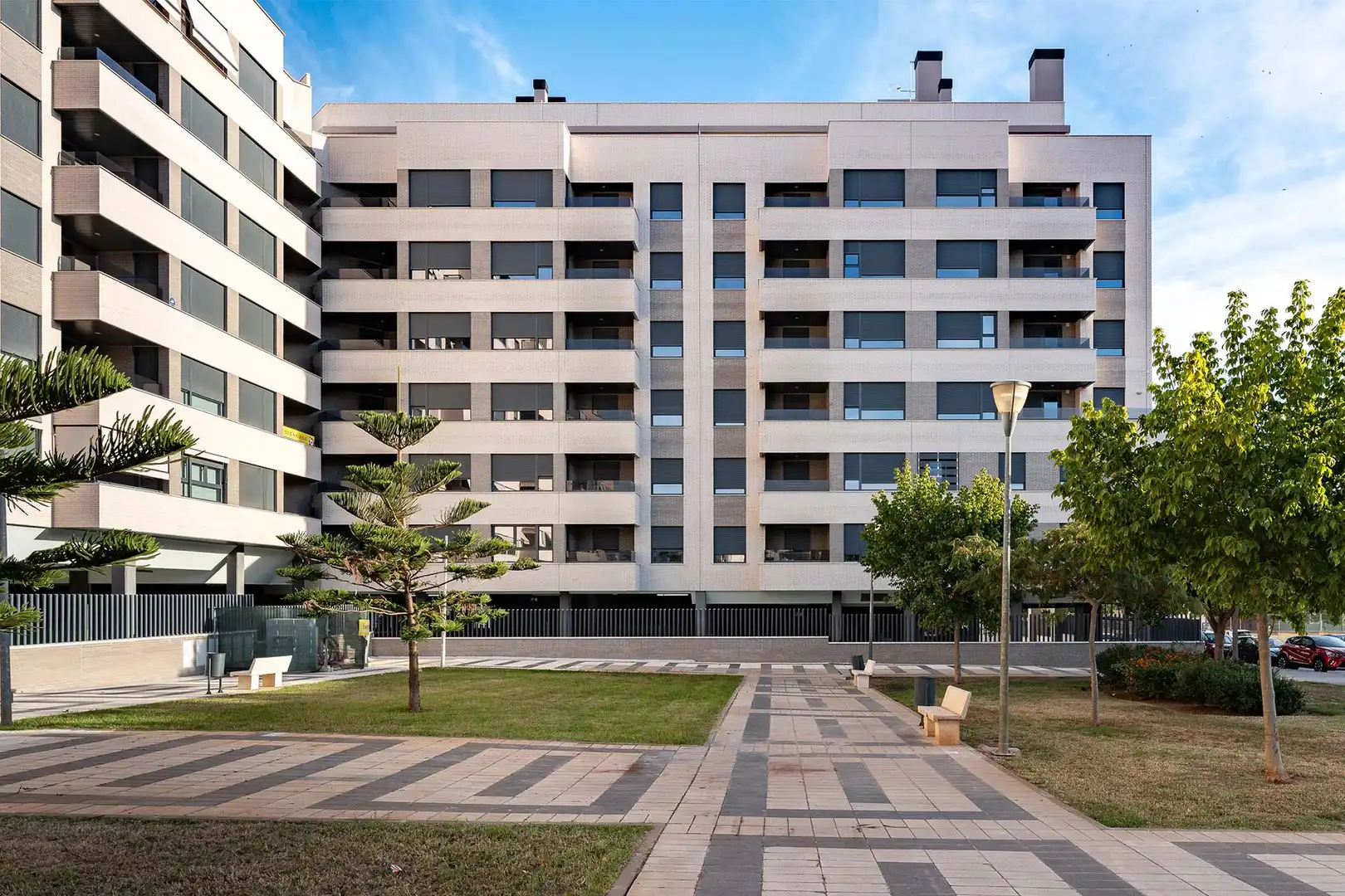 Exterior view of Flat for sale in Málaga  with Parquet flooring, Terrace and Storage room