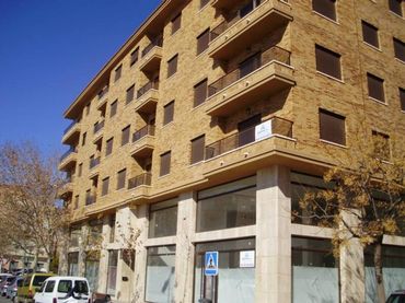 Pis amb balcó en venda a Avenida Ronda