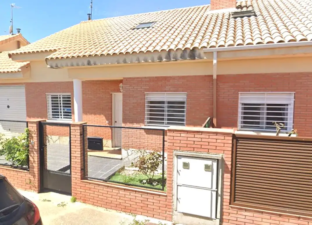 Casa en venda a Olmo