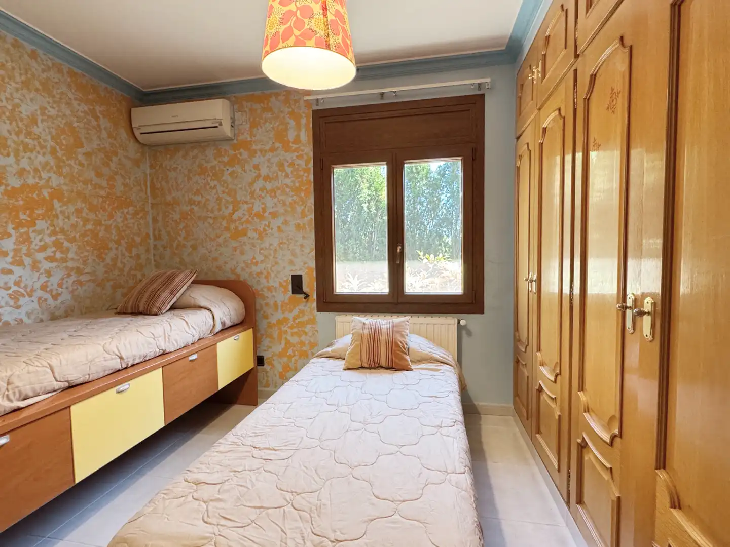Bedroom of Houses for sale in Viladamat  with Air Conditioner, Heating and Private garden
