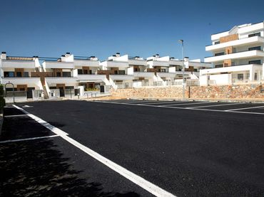 Penthouse with pool for sale in Condado de Alhama