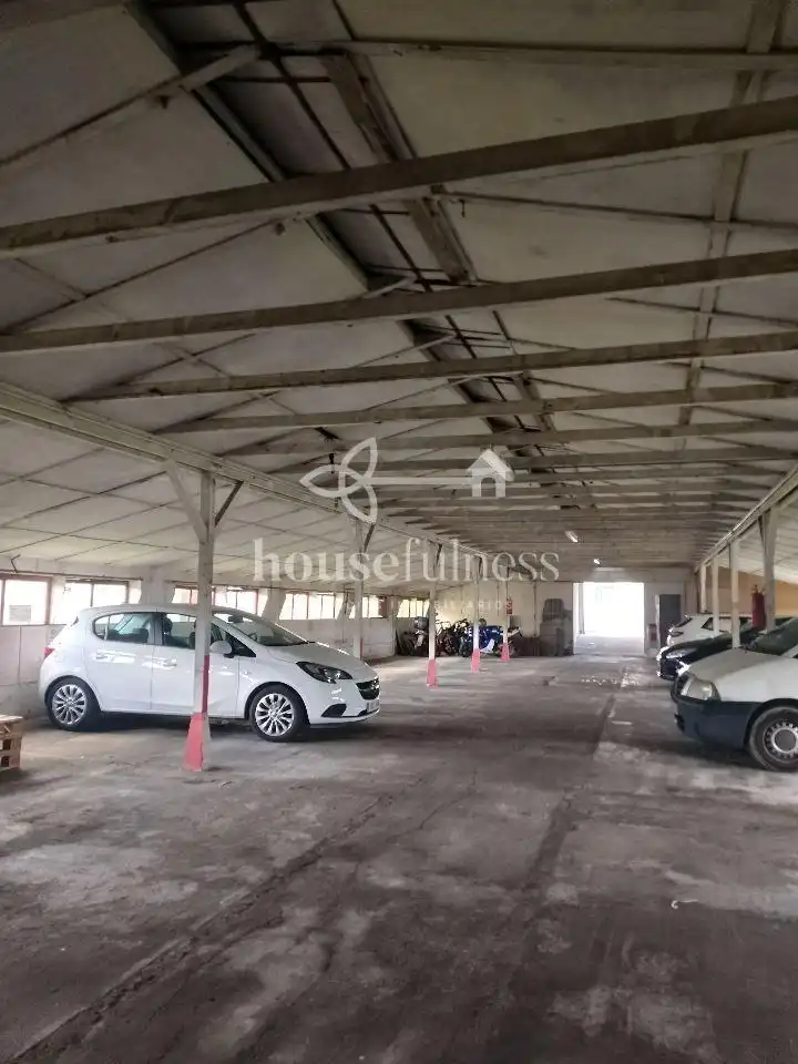 Aparcament de Nau industrial en venda en Ferrol
