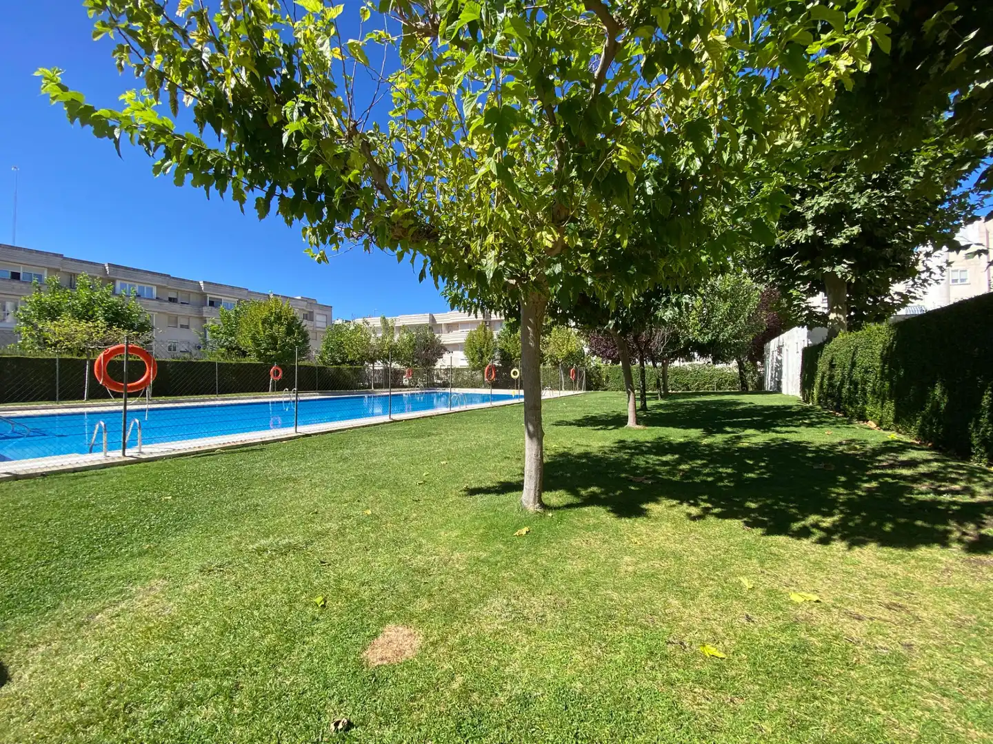 Swimming pool of Flat for sale in Parla  with Heating, Private garden and Furnished