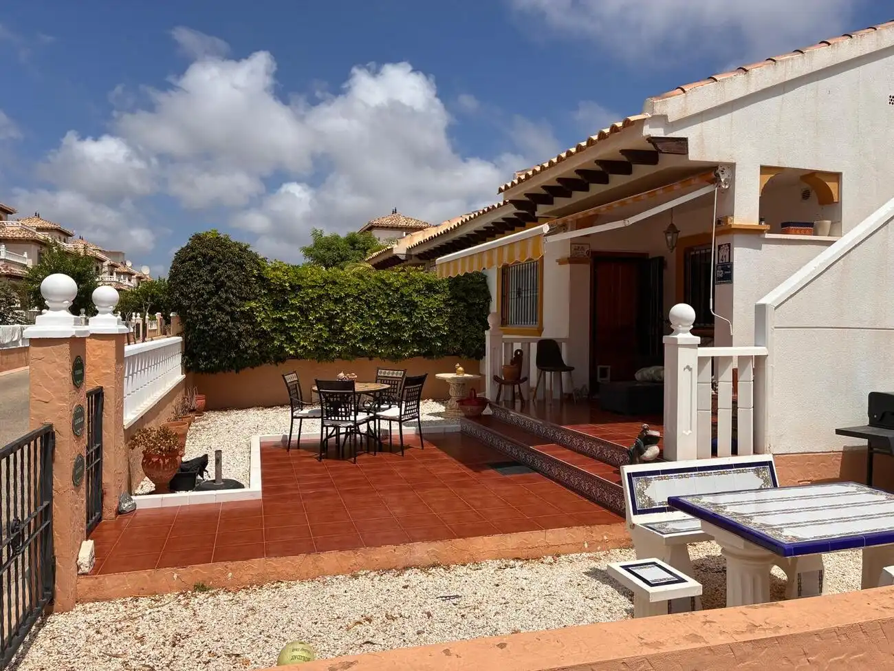 Semi-detached house with terrace for sale in Orihuela Costa, imagen 3