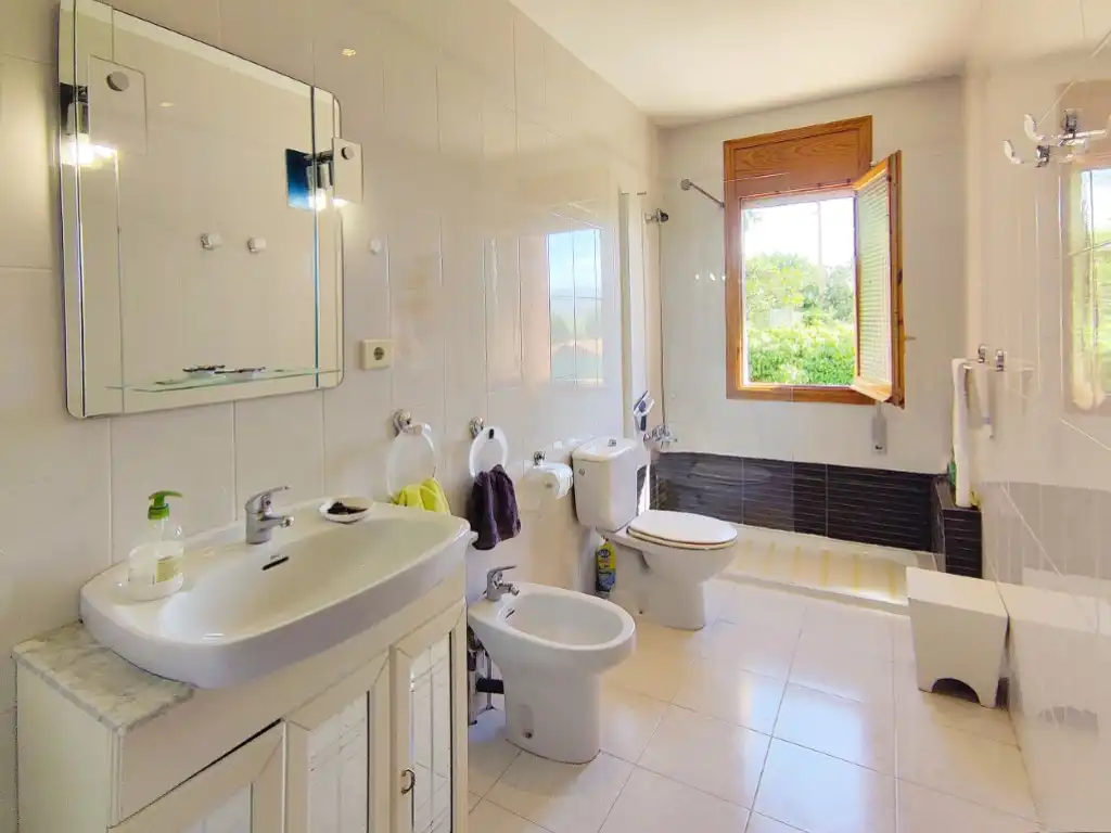 Baño de Casa o chalet en venta en La Puebla de Castro