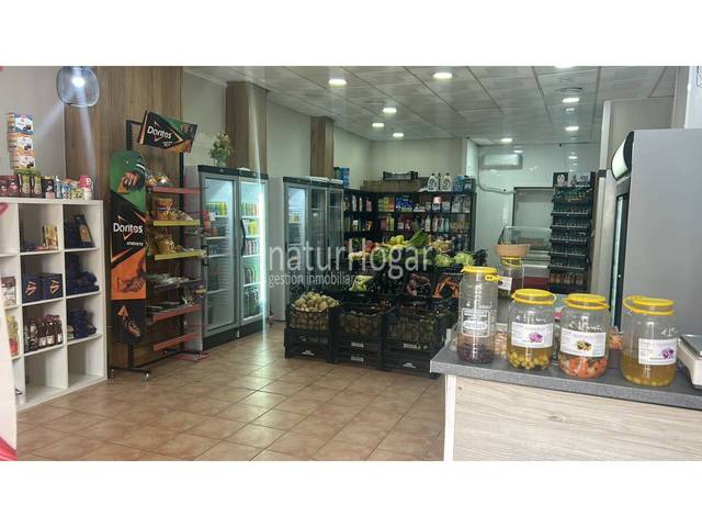 Local comercial en Alquiler en Plaza Puerta del Sol en La Cañada