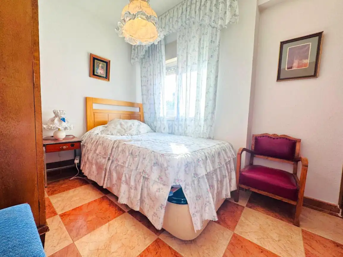 Schlafzimmer von Wohnung zum Verkauf in Talavera de la Reina mit Klimaanlage und Heizung