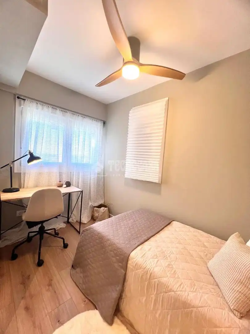 Habitación de Piso en venta en Madrid con Aire acondicionado y Calefacción