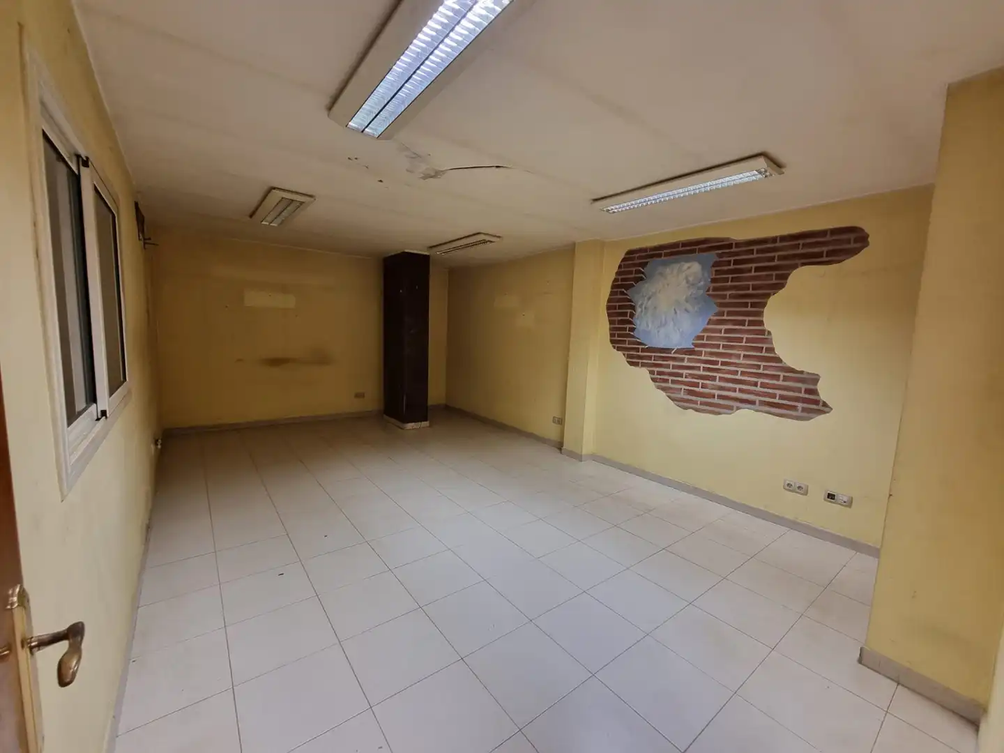 Local en venda en Sant Feliu de Llobregat