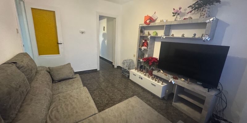 Sala d'estar de Pis en venda en Motril amb Moblat i Alarma