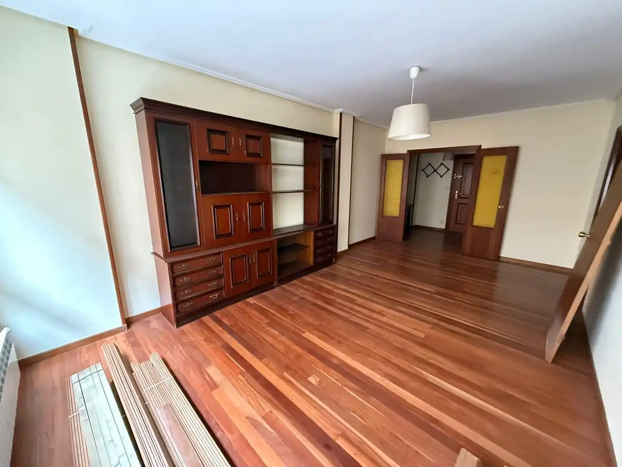 Living room of Flat for sale in Castro-Urdiales  with Heating, Storage room and Balcony