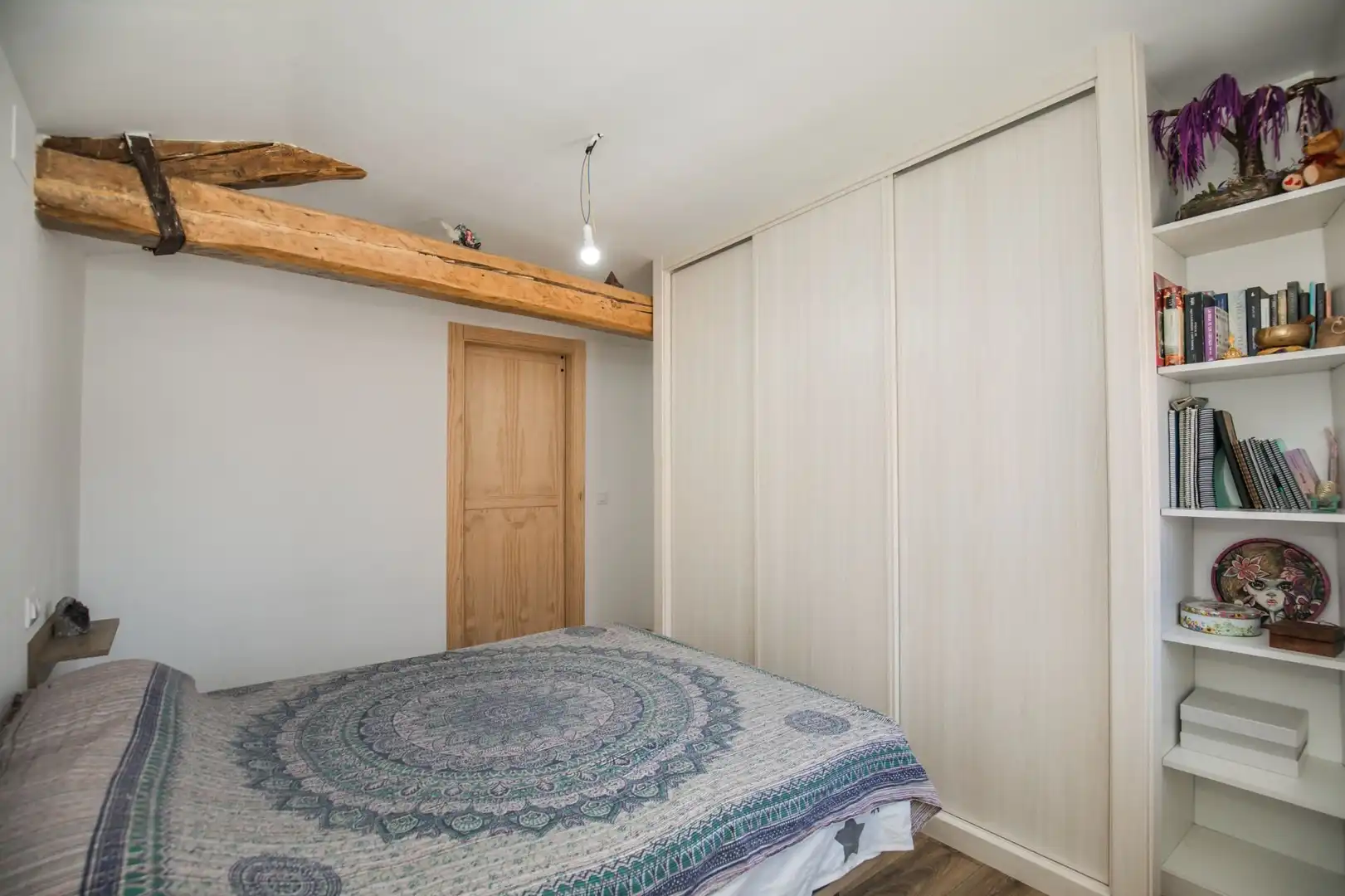 Dormitori de Casa o xalet en venda en Blascosancho amb Calefacció, Jardí privat i Terrassa