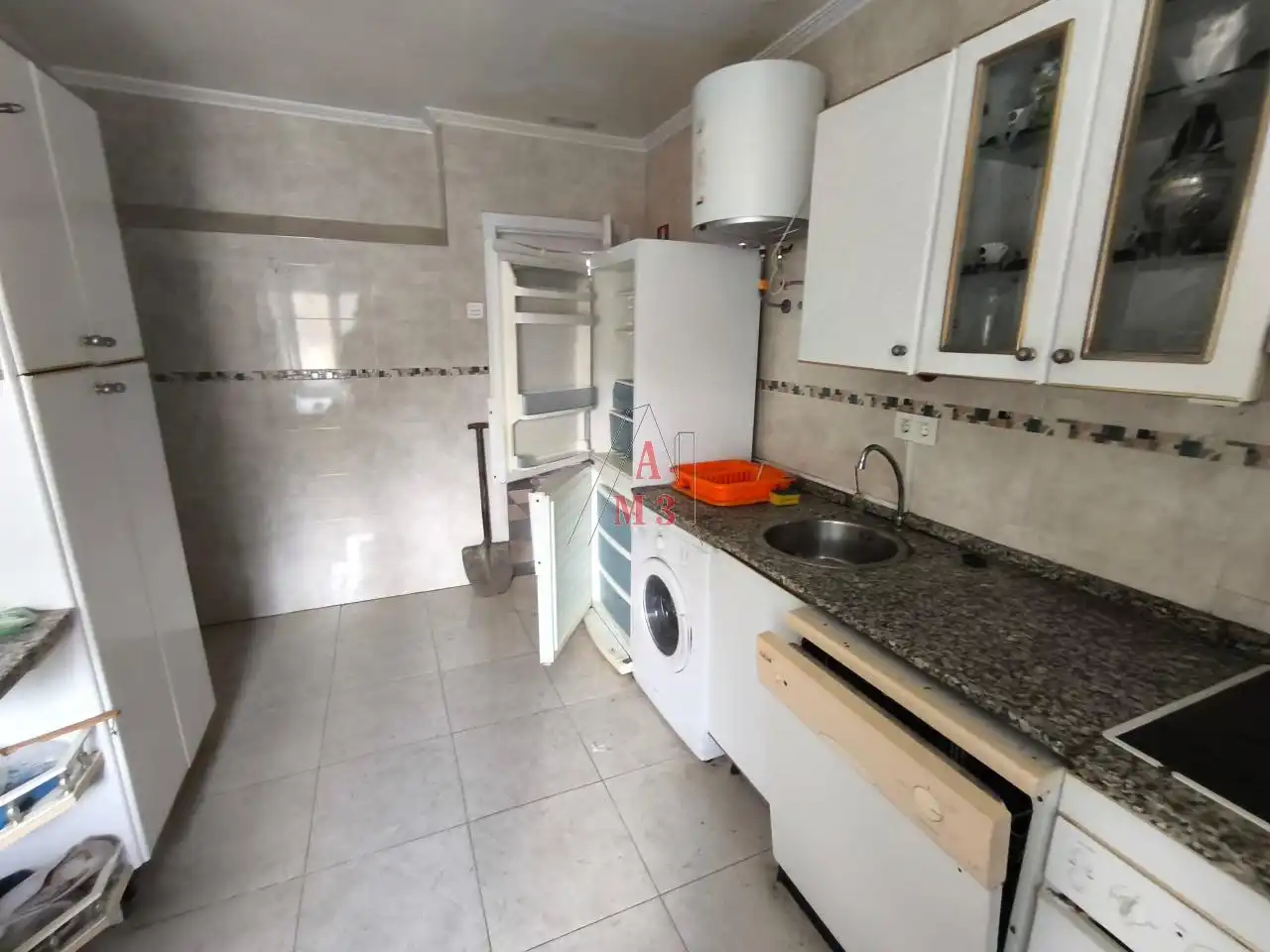 Cuina de Casa o xalet en venda en Matallana de Torío amb Calefacció