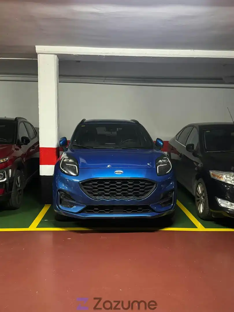 Parking of Flat for rent in Zaragoza  with Air Conditioner, Heating and Parquet flooring
